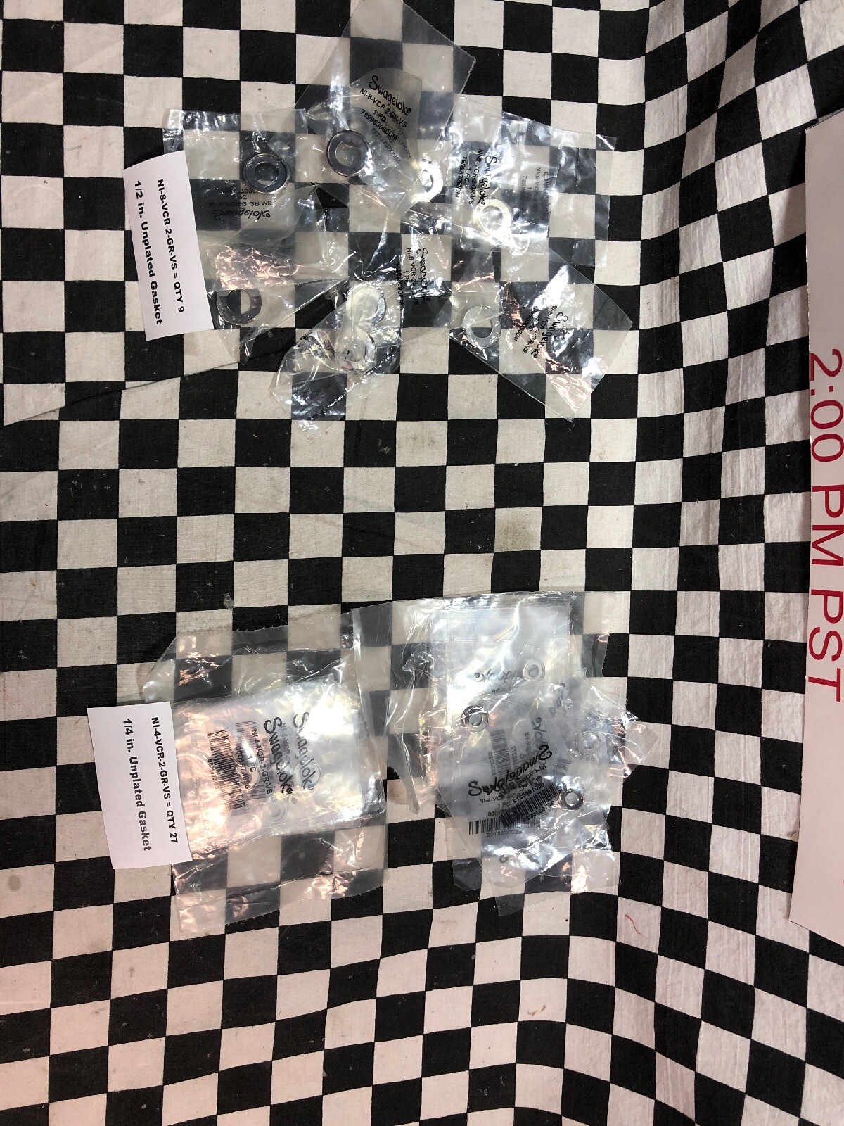 Lot Of 36 SWAGELOK Gasket, NI-4-VCR-2-GR-VS & NI-8-VCR-2-GR-VS, ShipSameDay#E62
