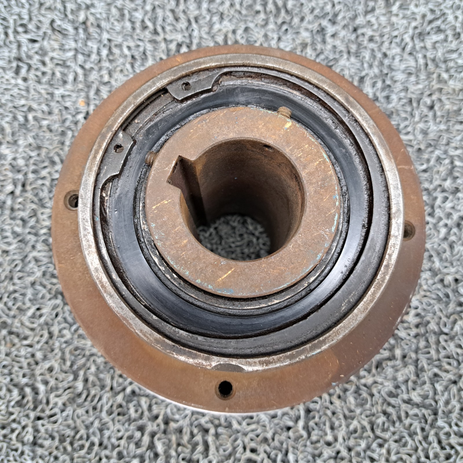 Horton Air Champ 091020 / 5H45? (D,P,R,B?) Clutch 1.5″ Bore / 6″ OD 5″ Length