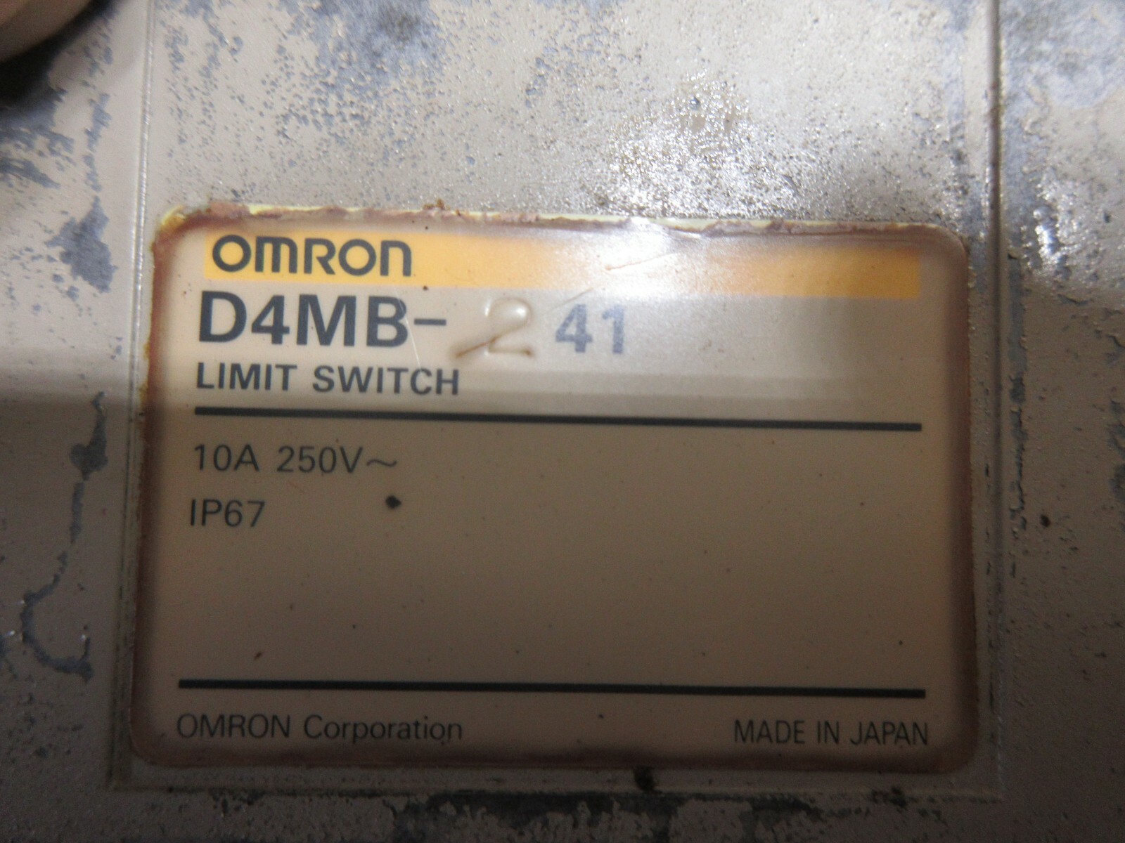 OMRON LIMIT SWITCH D4MB-241 10A 250V IP67 NAKAMURA TMC-2 CNC LATHE EACH 1