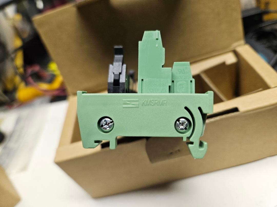 Automation Direct ZL-RTB40 40 point cable to wiring interface board new in box
