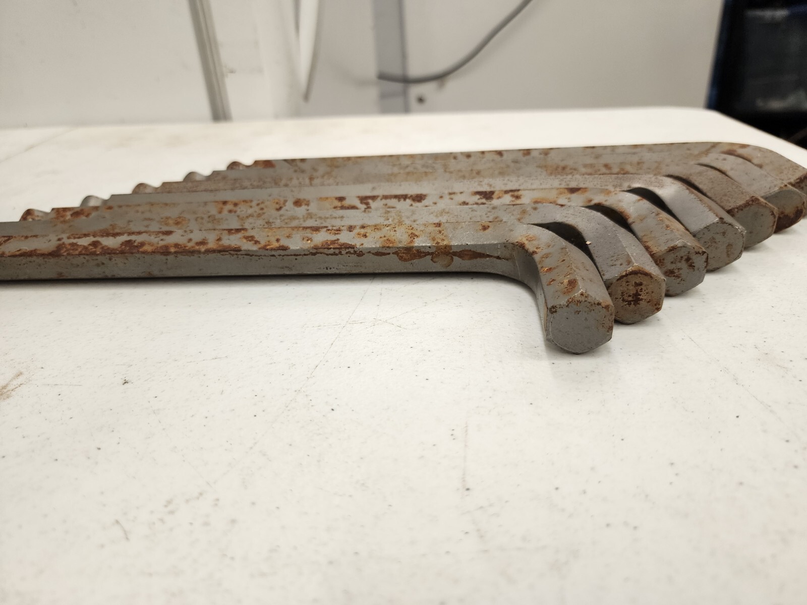 27 Large Industrial HEX KEY WRENCHES Bondhus and Unbranded. MADE IN USA.