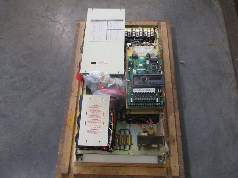 ALLEN BRADLEY 1336-C050-EJG-FA2-S1-L3 SER. A 575V 46A NSMP