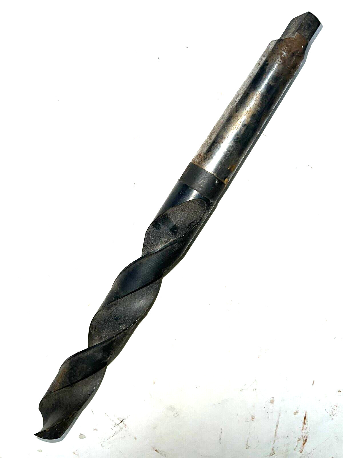CLEVELAND MORSE TAPER DRILL BIT MT4 1-19/64″ CUT DIA. 9-1/4″ LOC 14-1/2″ OAL