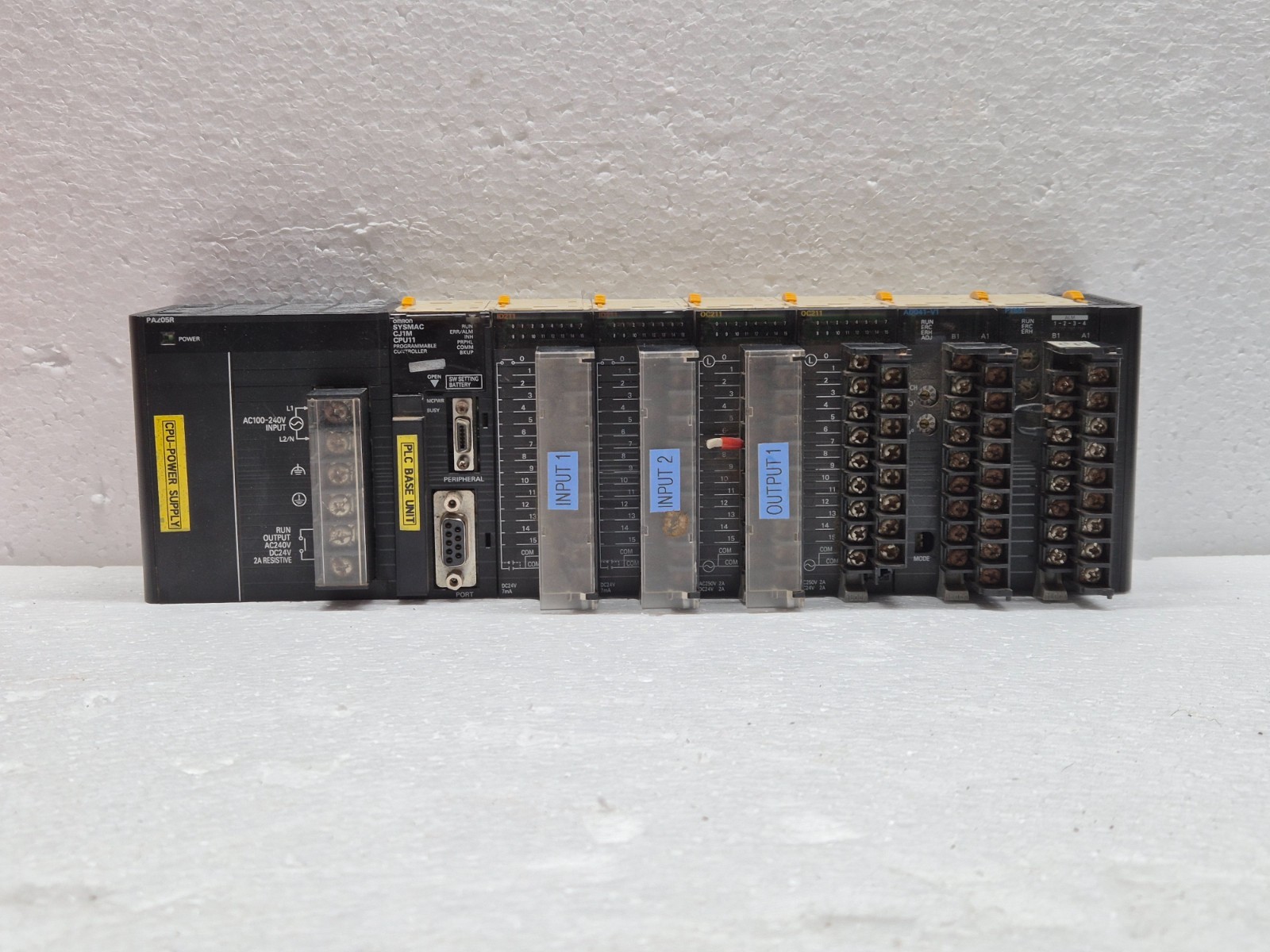 OMRON CJ1W-PA205R,CJ1M-CPU11,CJ1W-ID211*2PCS,CJ1W-OC211,CJ1W-AD041-V1,CJ1W-PTS51