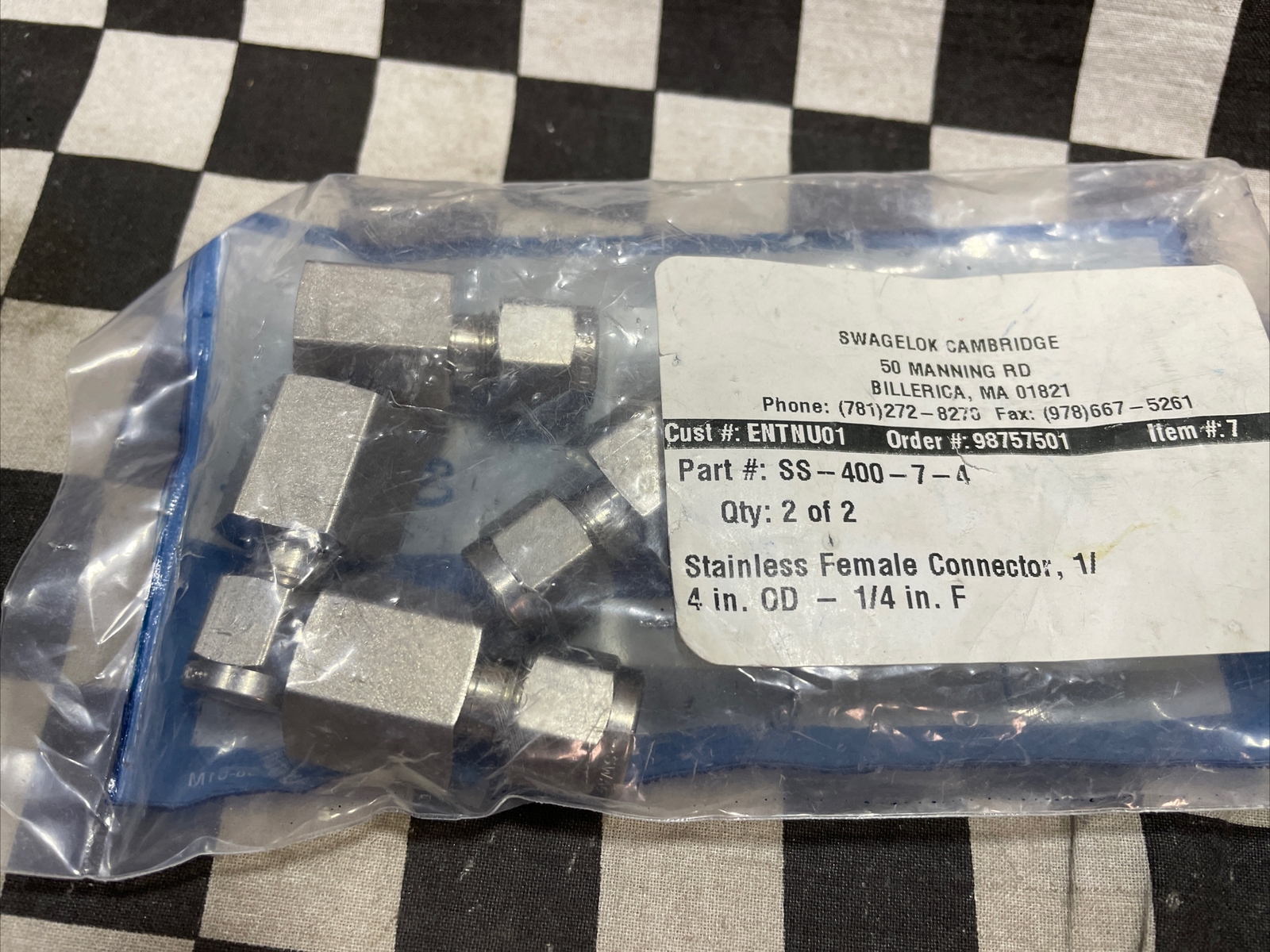 SWAGELOK ADAPTER 1/4″, SS-400-7-4 & SS-4-TA-1-4, LOT OF 6, SHIPSAMEDAY#ZM27