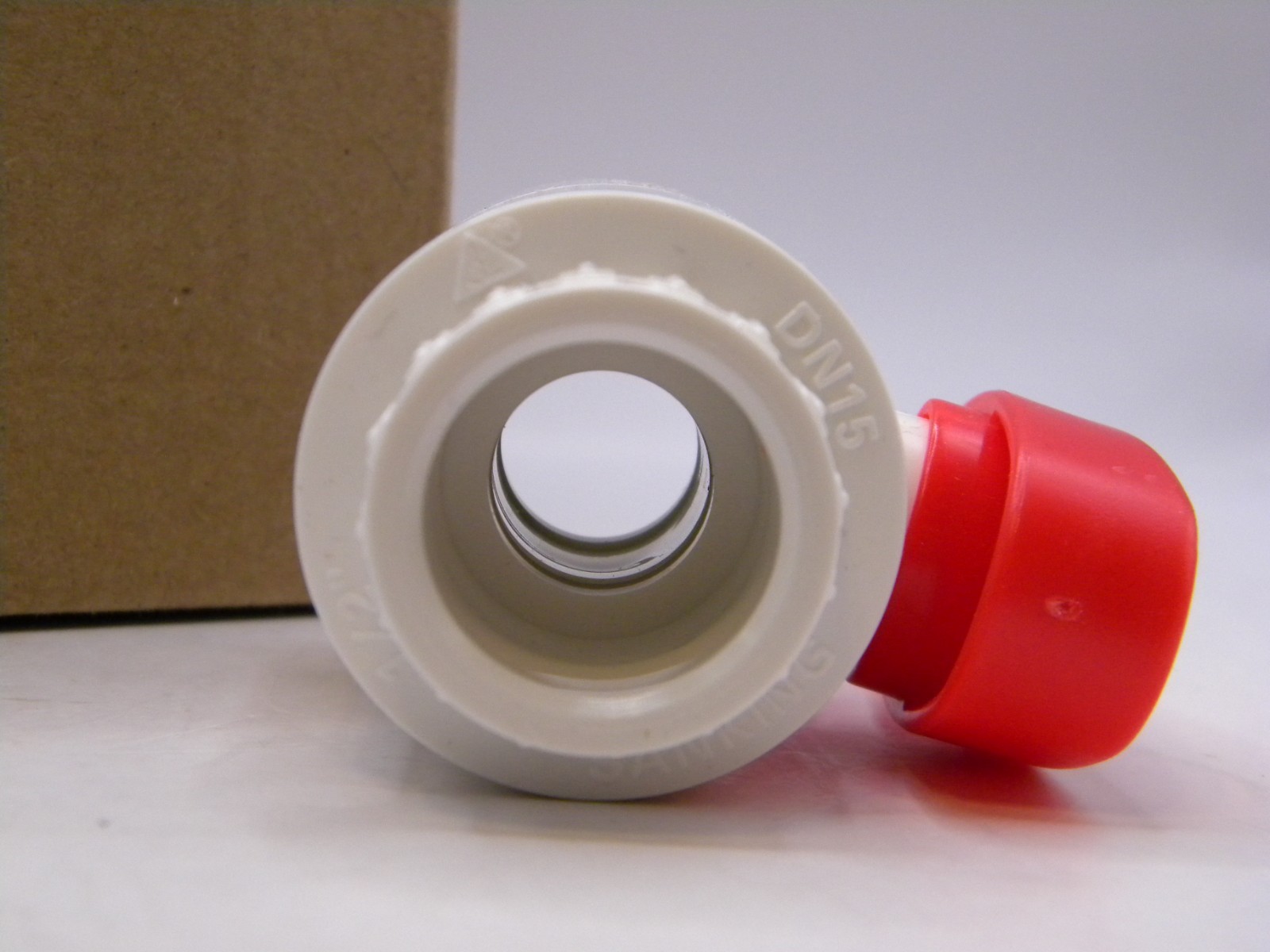 LOT OF 6 SANKING PVC BALL VALVES 1/2″ SOC X SOC SCHED 40 PVC