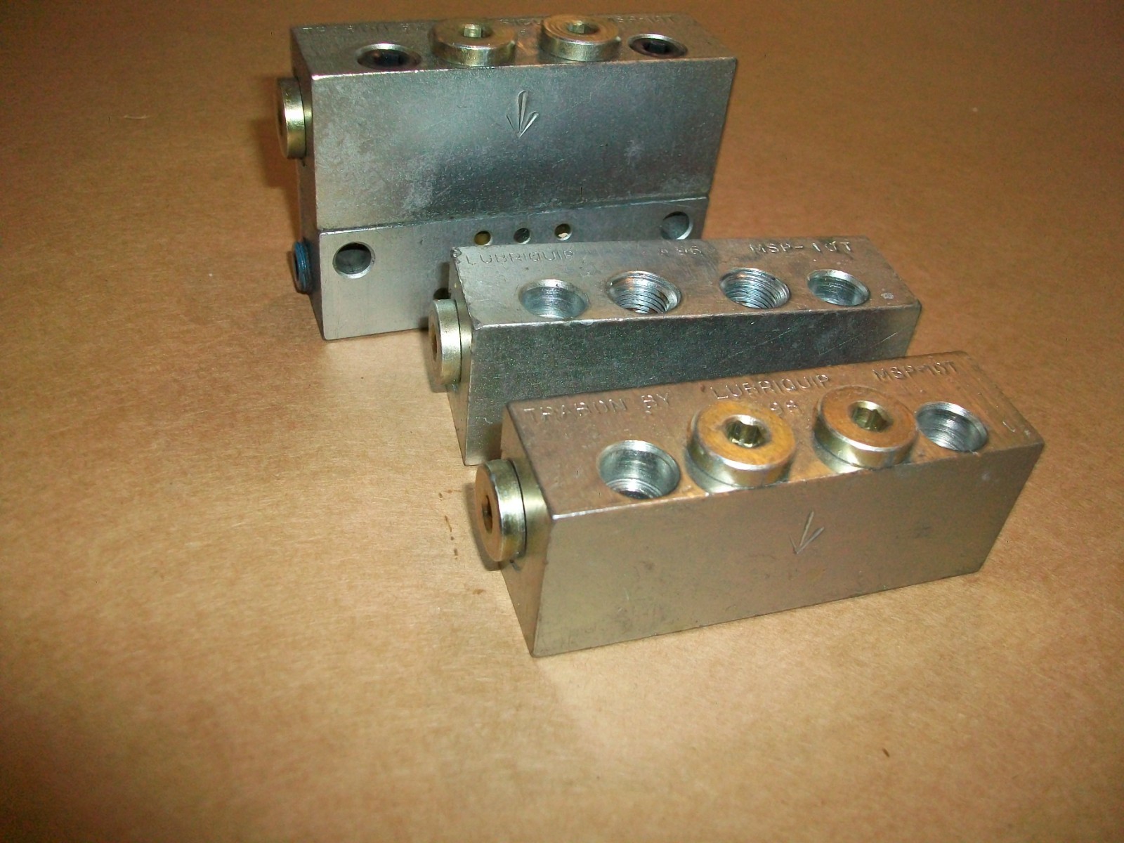 3pc Lubriquip Trabon MSP-10T Modular Divider Valve Block USED