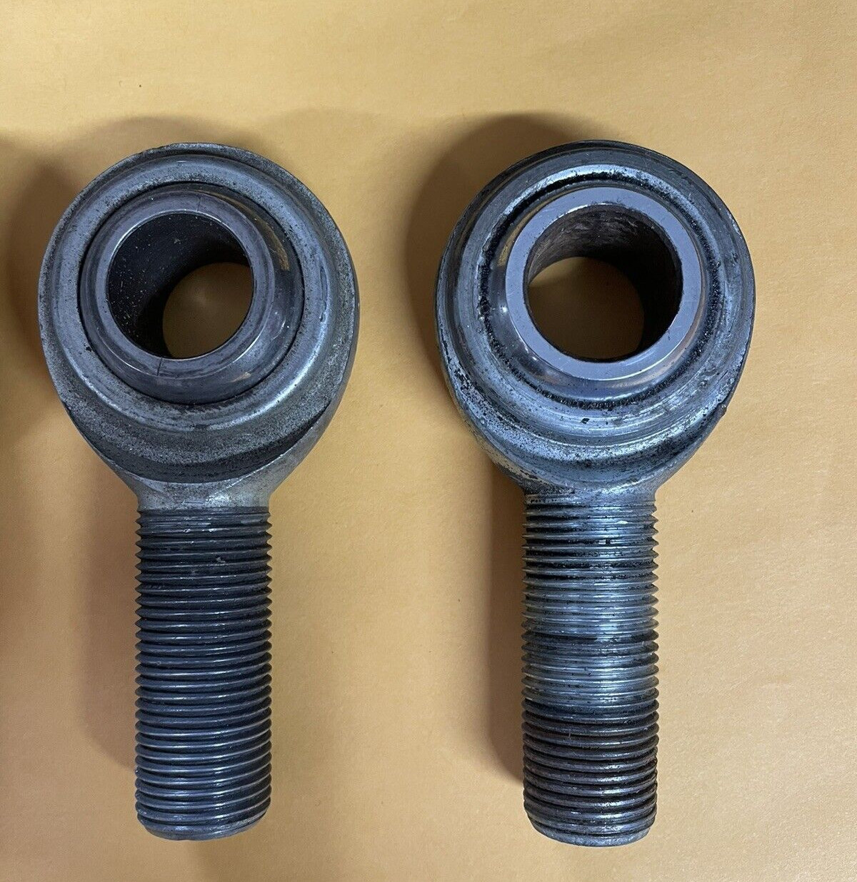 Aurora CM-12 male threaded Right Hand spherical rod end 3/4-16
