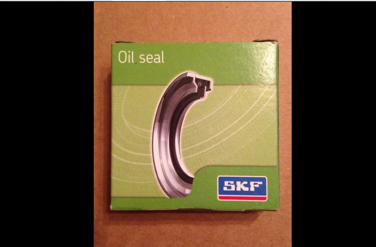 CR45X60X8HMS5RG SKF CR Axle Repair / Seal 564124 (lot of 3)