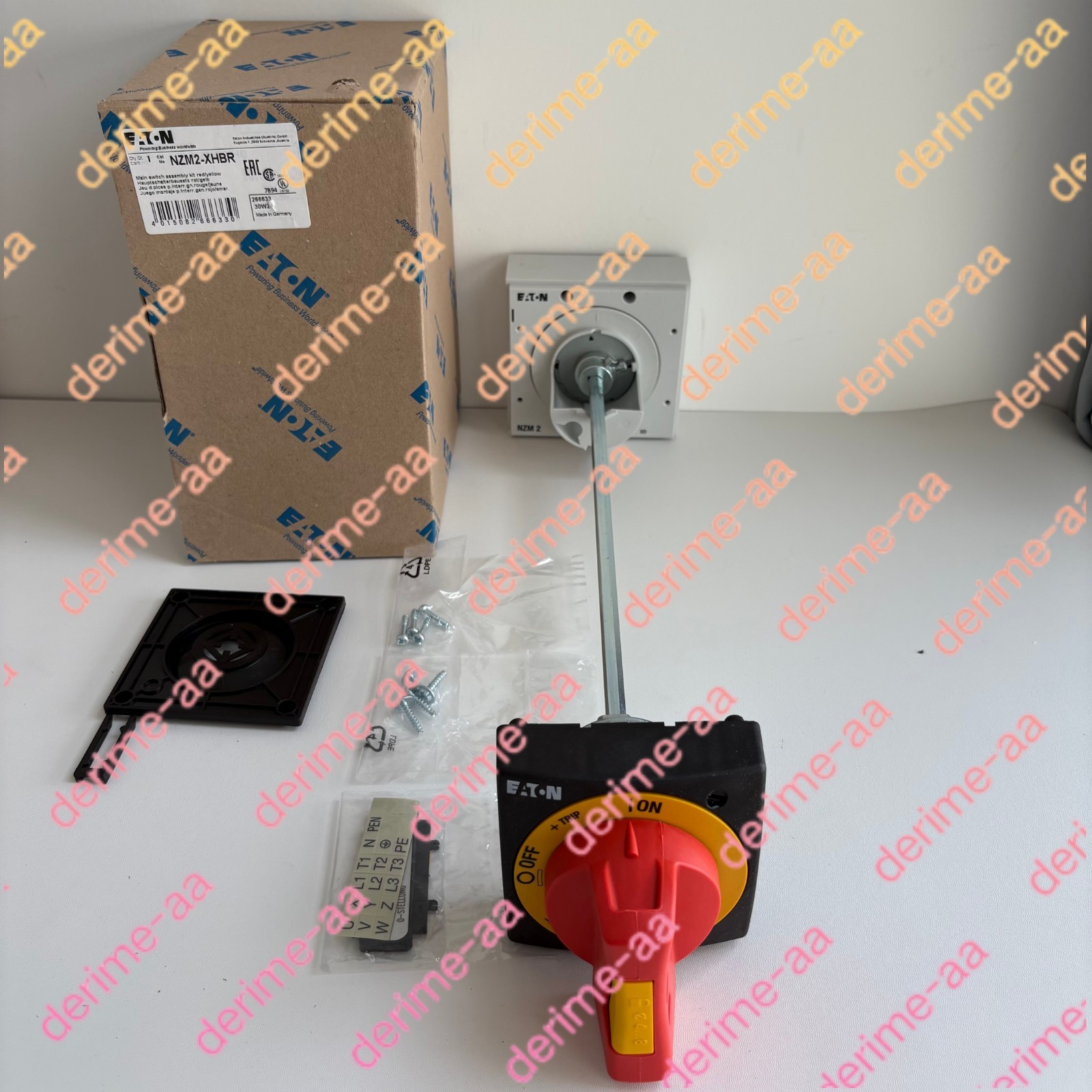 Eaton NZM2-XHBR Door linkage operation handle#1pcs new in box