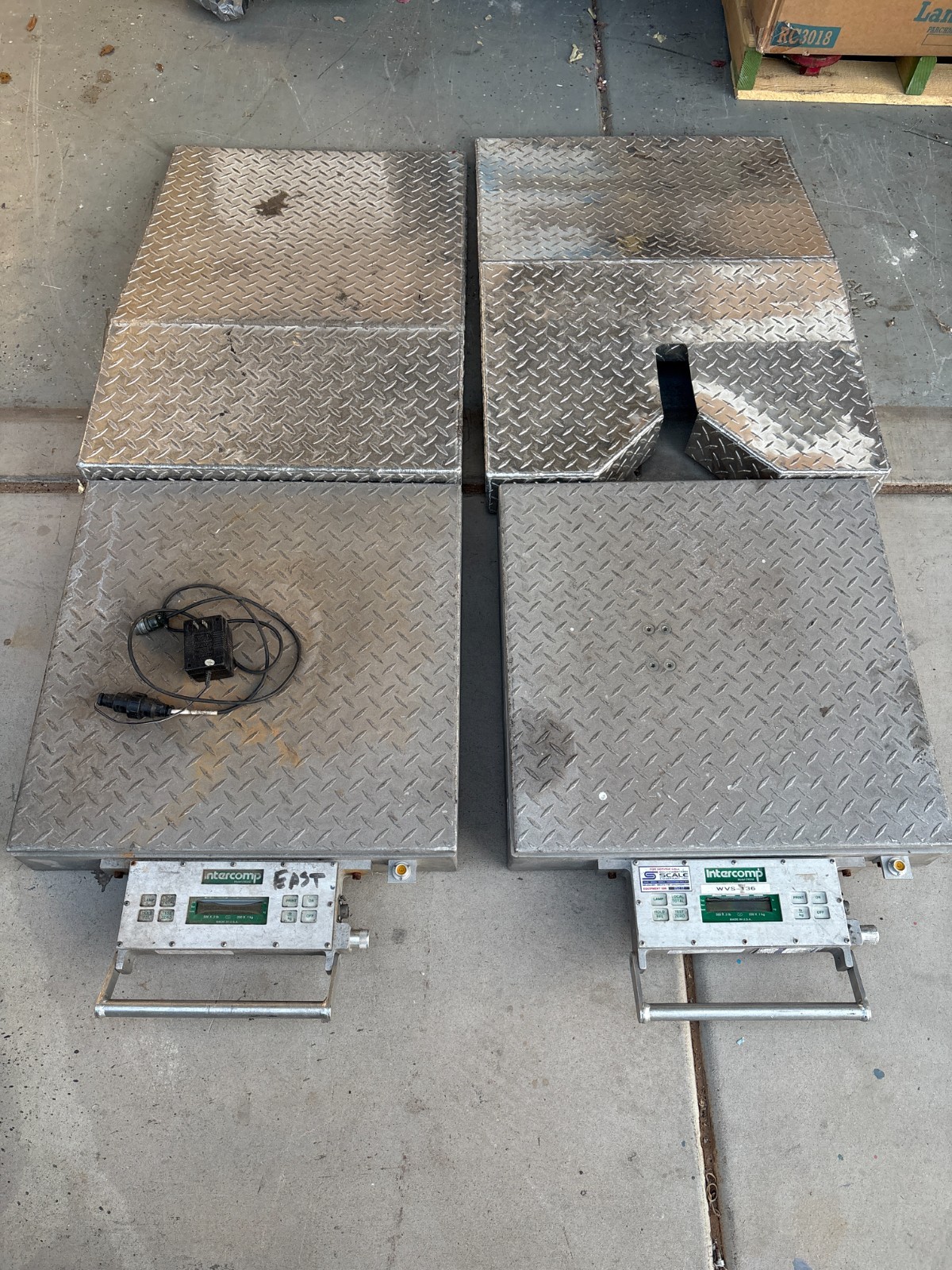 2 Lot – Intercomp CW250 Platform Scale RFX 500×0.2 lb With Ramp