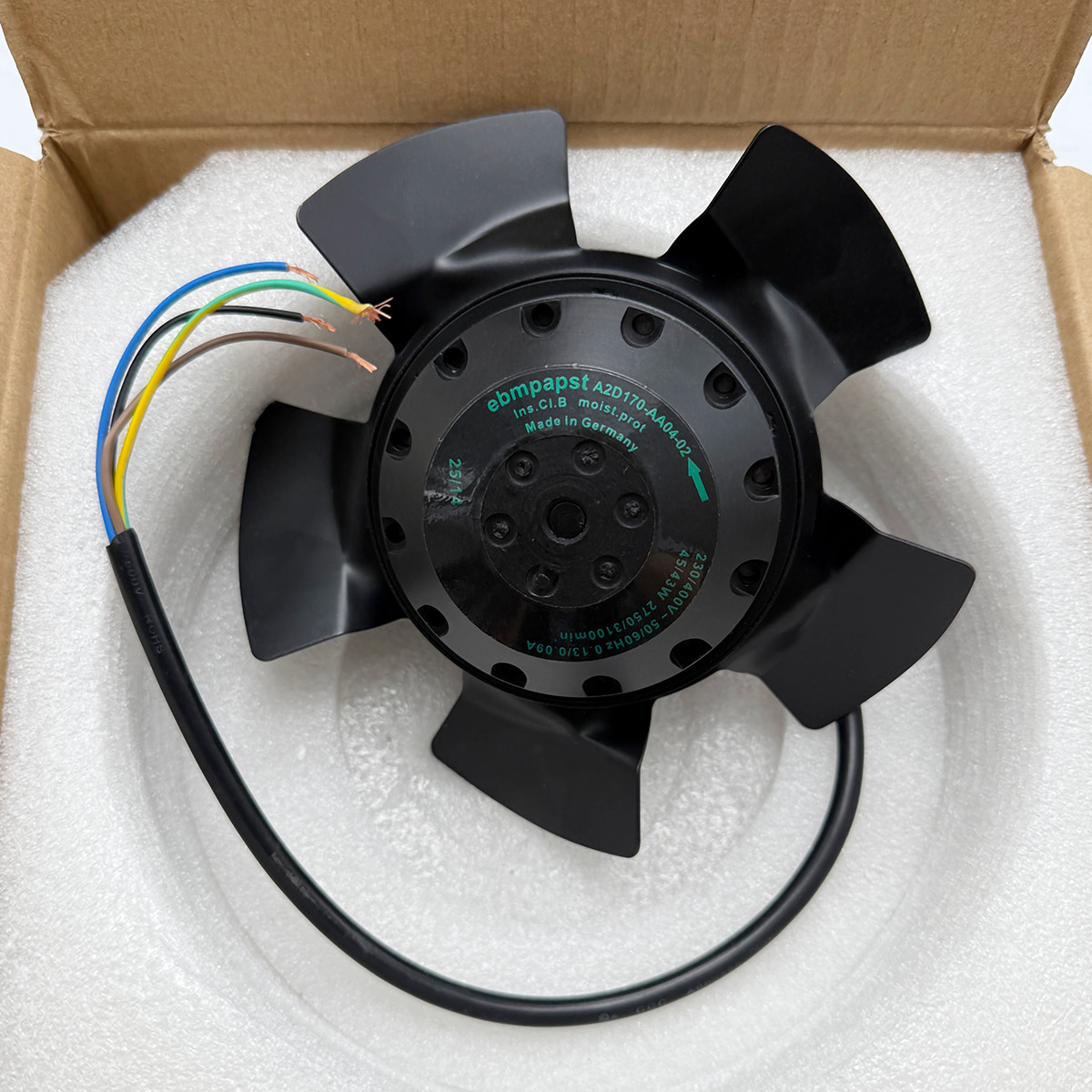 Brand New 1Pcs A2D170-AA04-02 230/400V 45/43W 0.13/0.09A cooling fan