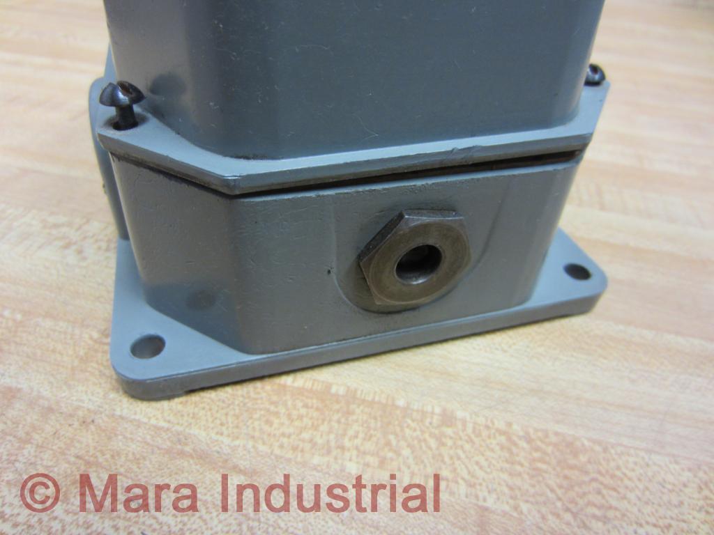 Rees 04944-000 Cable Operated Switch 04944000 Shaft Broken