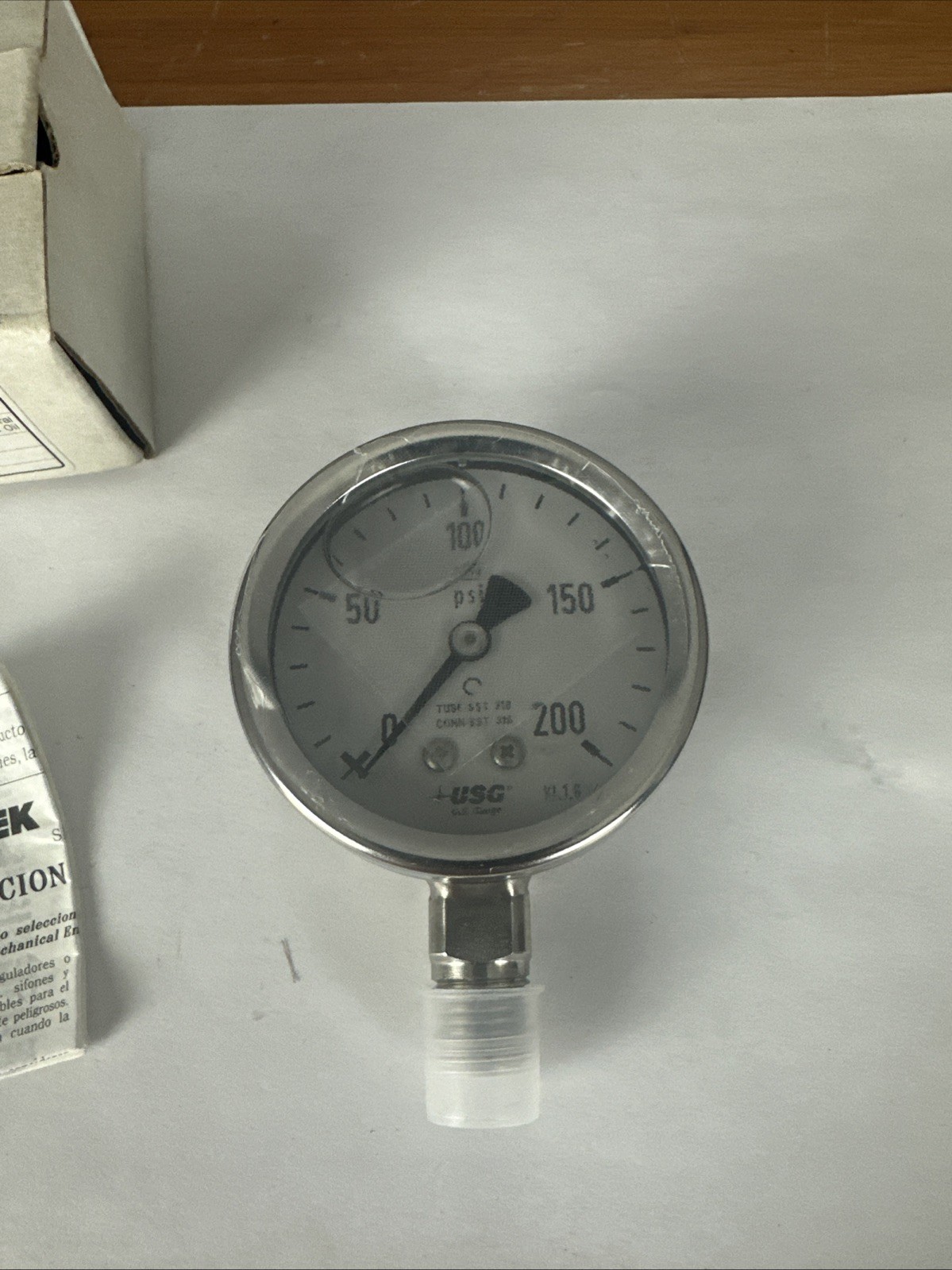 AMETEK USG 656240AA4CD3B0G NEW LIQUID FILLED PRESSURE GUAGE 200PSI 1/4 NPT