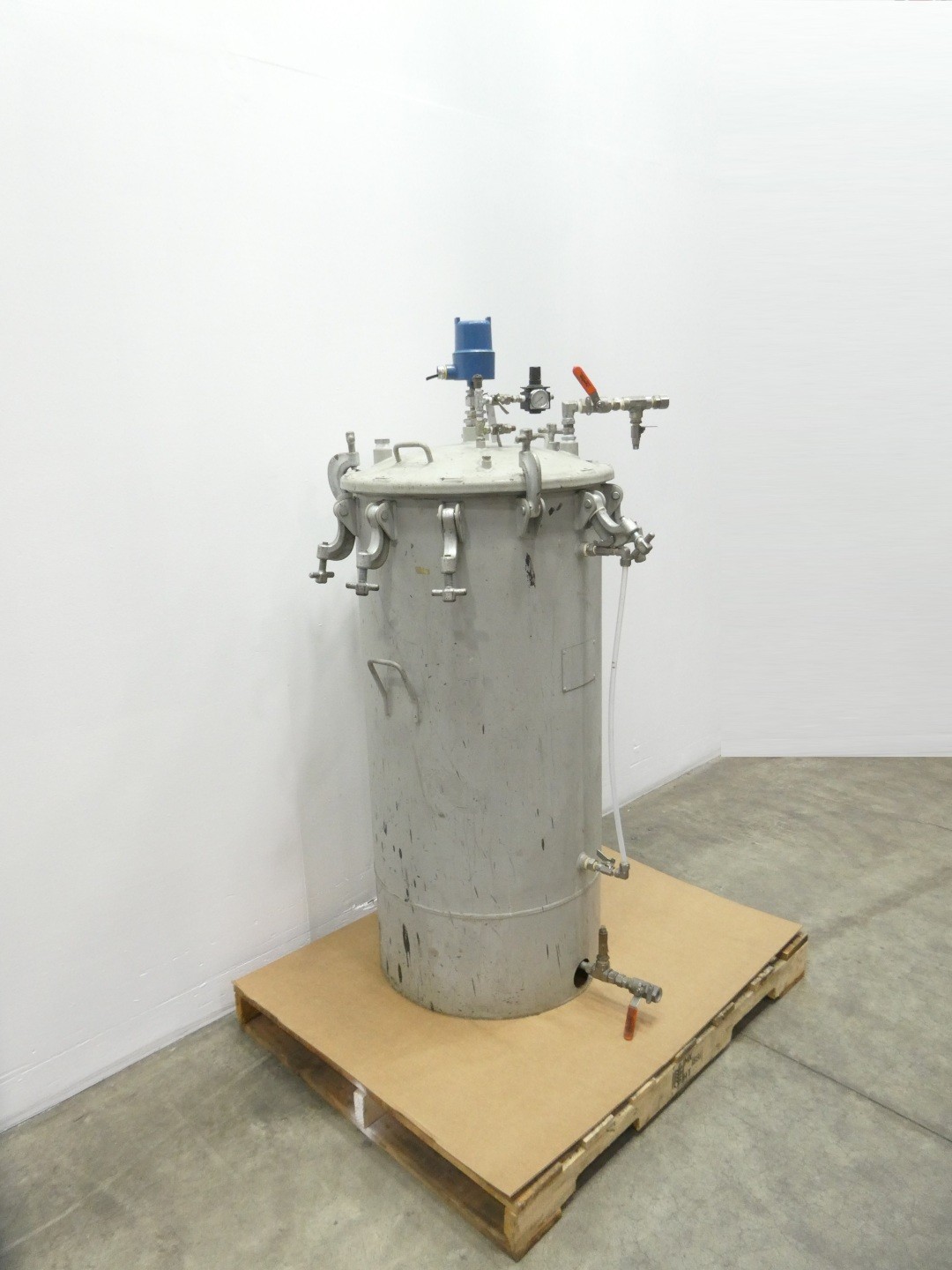 Silvan Industries H.148 S.120 C.312 Tank 2010