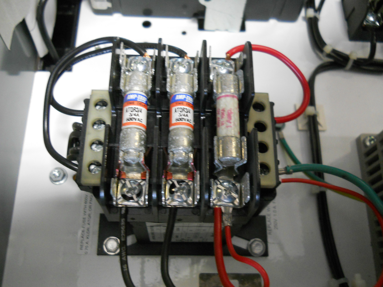 ALLEN BRADLEY MOTOR CONTROL 216TA-4P0KB-14RLX-37CA-X 22B-D4PON104 1321-3R4-B