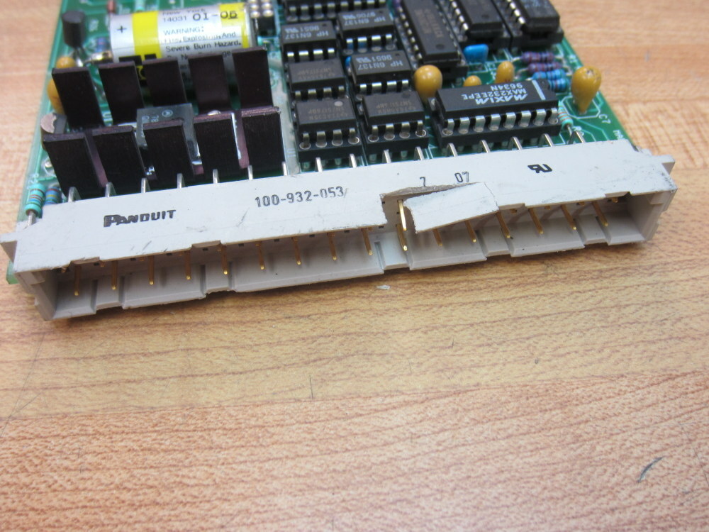 Digatron 1962-7334 Circuit Board 19627334 Chipped Connector Housing