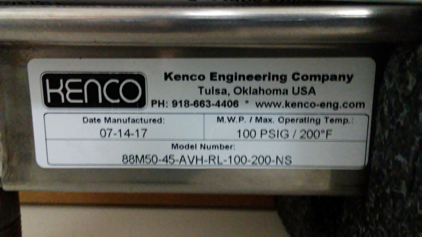 NIB! KENCO 100-PSIG 0-43″ AMBIENT FLOW METER GAUGE 88M50-45-AVH-RL-100-200-NS