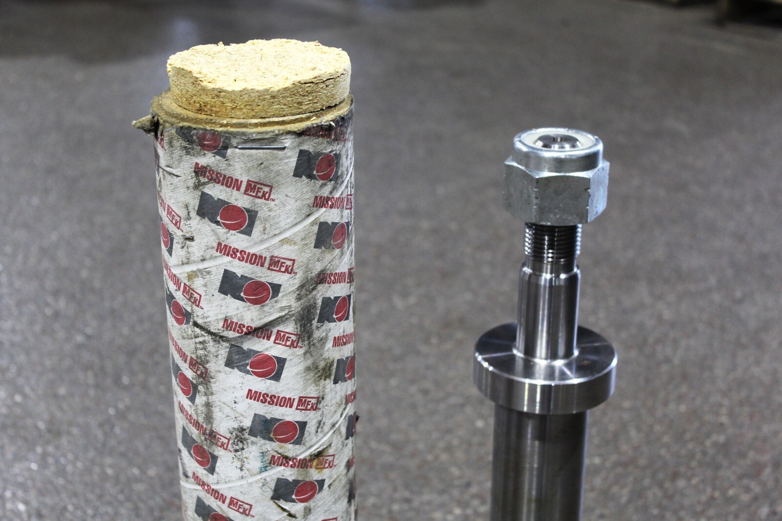 NOV MISSION PRODUCTS 1293147 SHAFT – NEW SURPLUS ORIGINAL TUBE PACKAGING