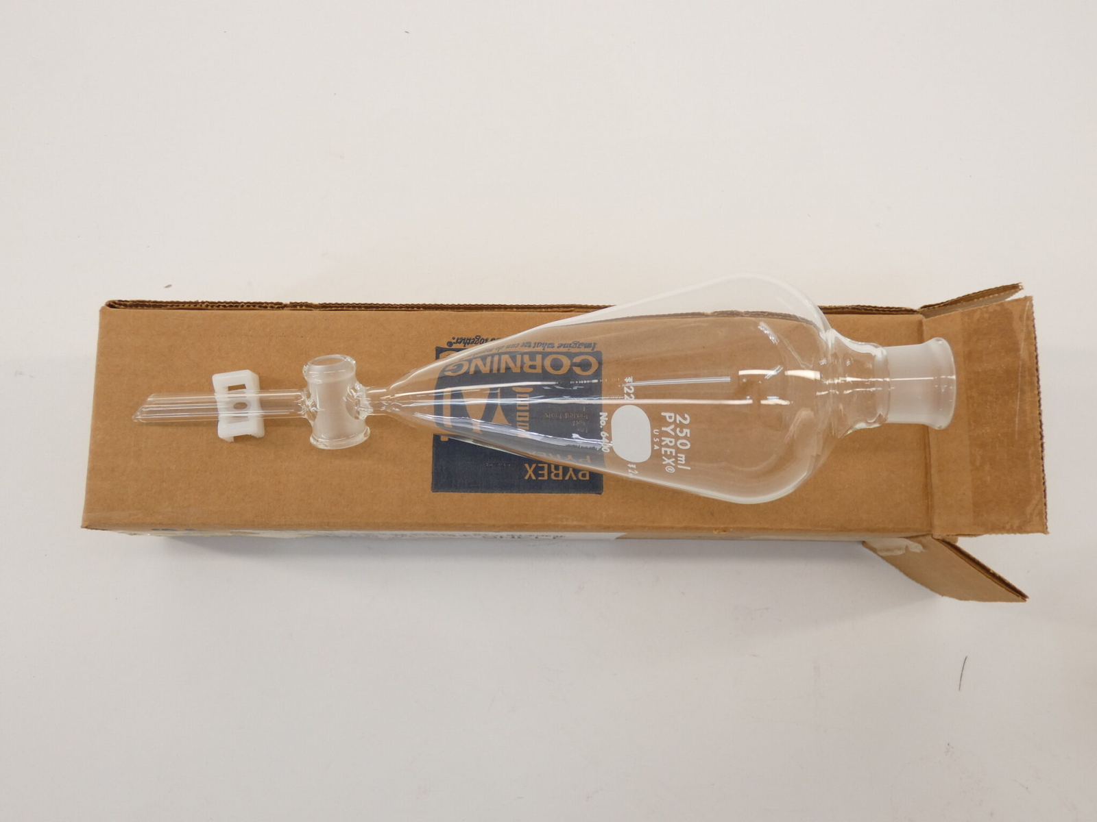 Corning Pyrex 6400 250 Funnel 250 mL – NEW Surplus!