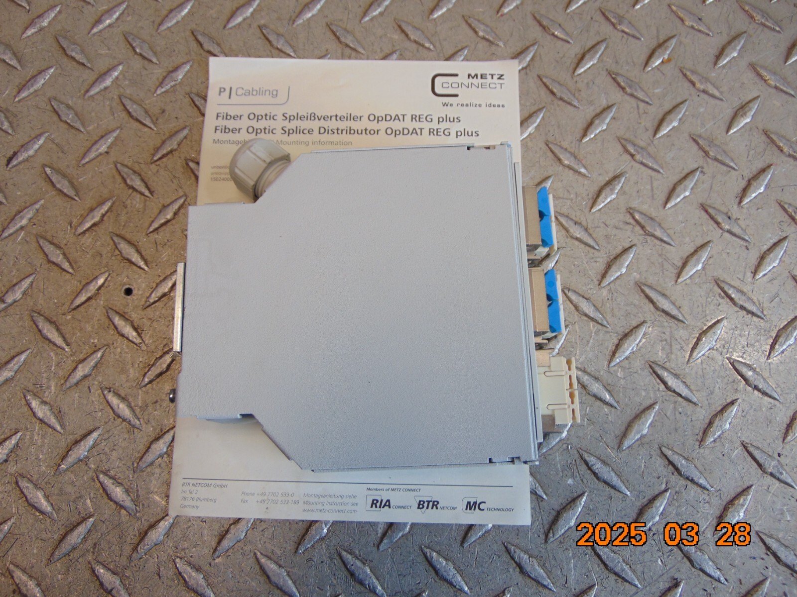 METZ CONNECT FIBER OPTIC SPLICE DISTRIBUTOR OPDAT REG PLUS