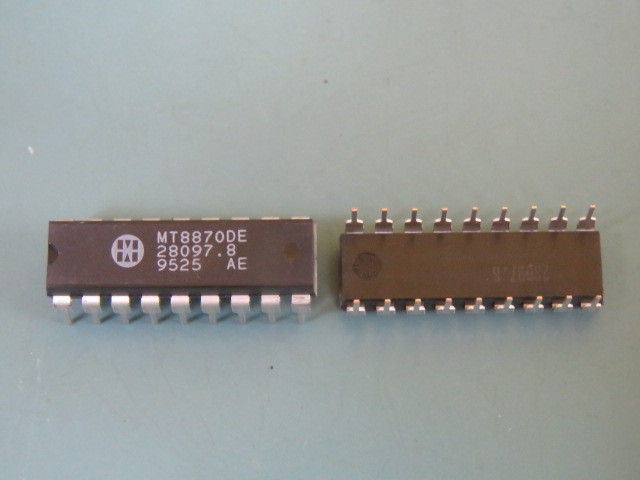 MITEL MT8870DE Qty of 15 per Lot DIP MITEL 95; DTMF RX 3.58MHz CMOS 5V 18-Pin