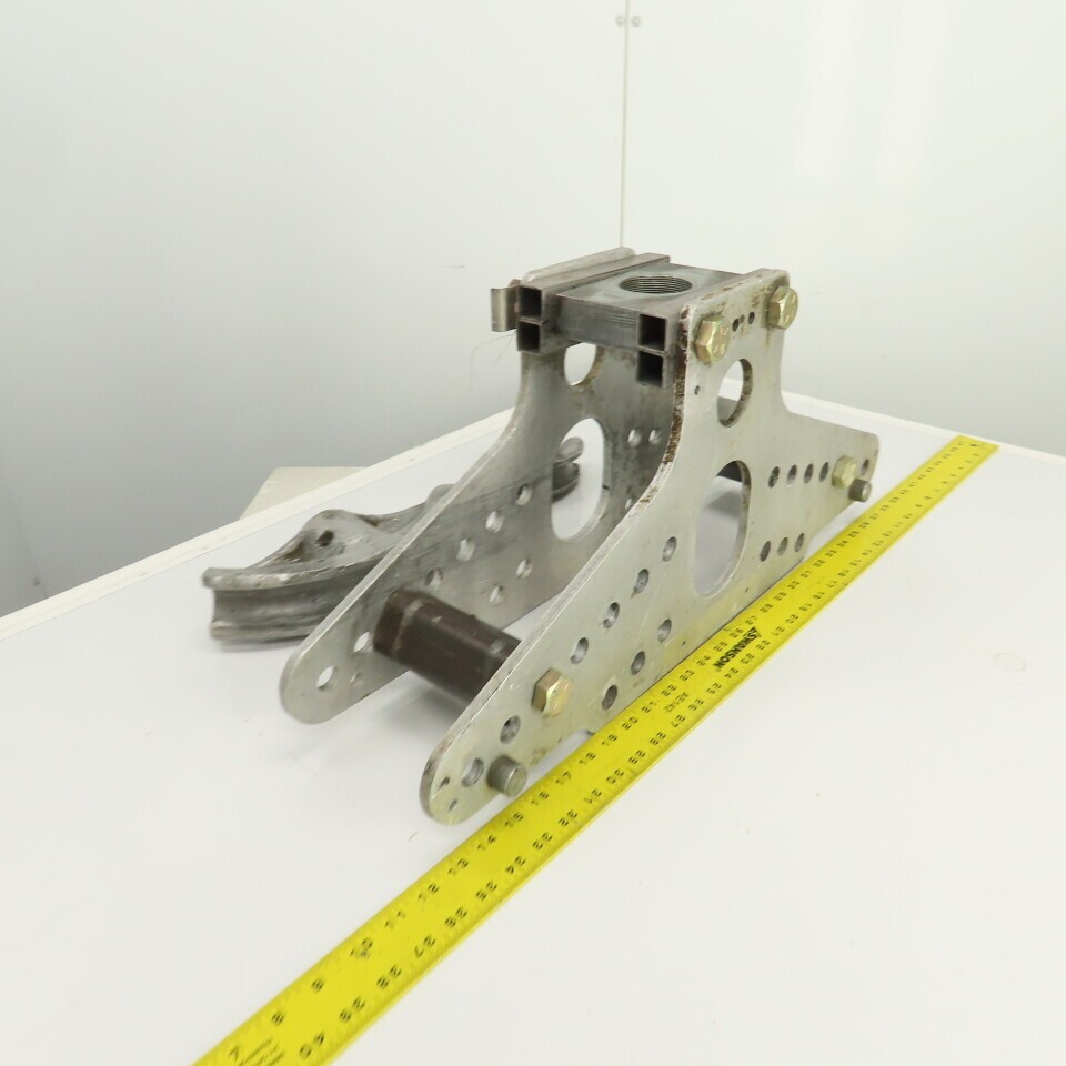 Blackhawk Z1200 Pipe & Conduit Bender Frame With 2 Dies 3/4″ Z1202 1-1/4″ Z1204