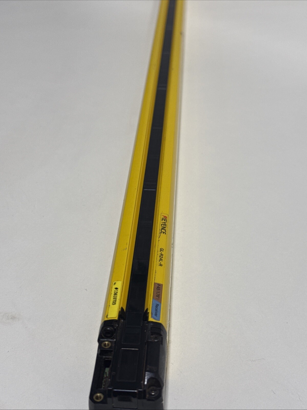 Keyence Safety Light Curtain – GL-R24L-R – GL-R24L-T