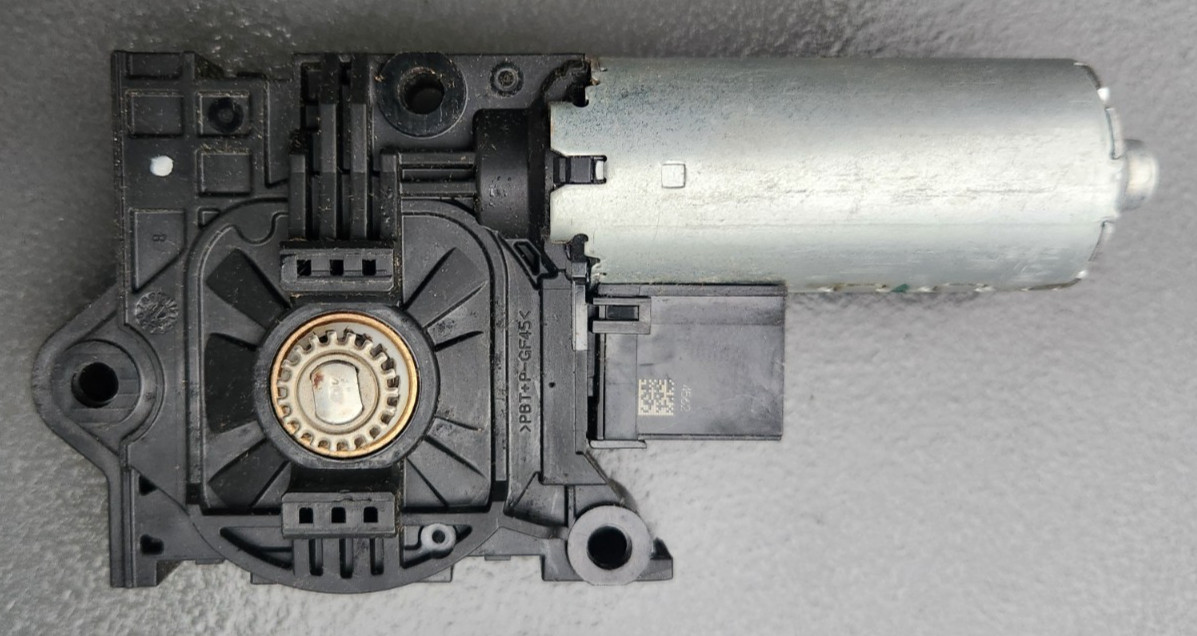 Nidec Motor 10030658A, 557806, 230411, 12v