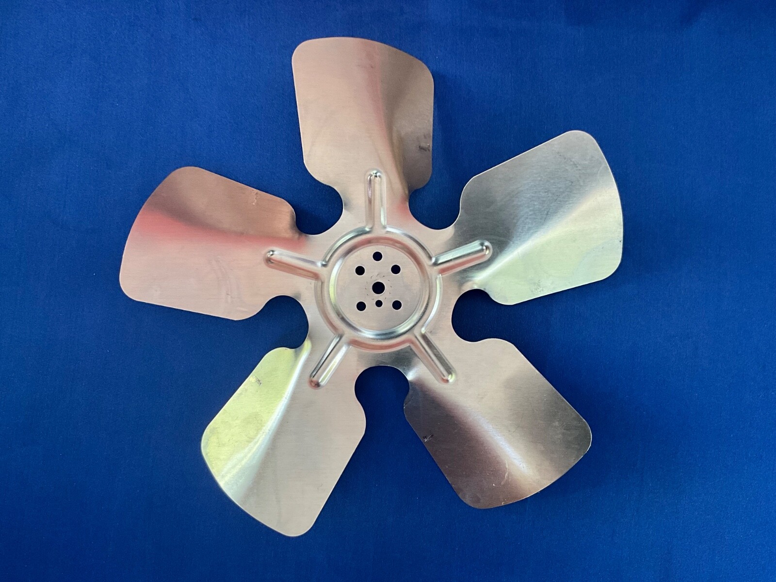 Packard A61108 10” Fan Blade, 30° Pitch, 5 Blades, CW Rotation