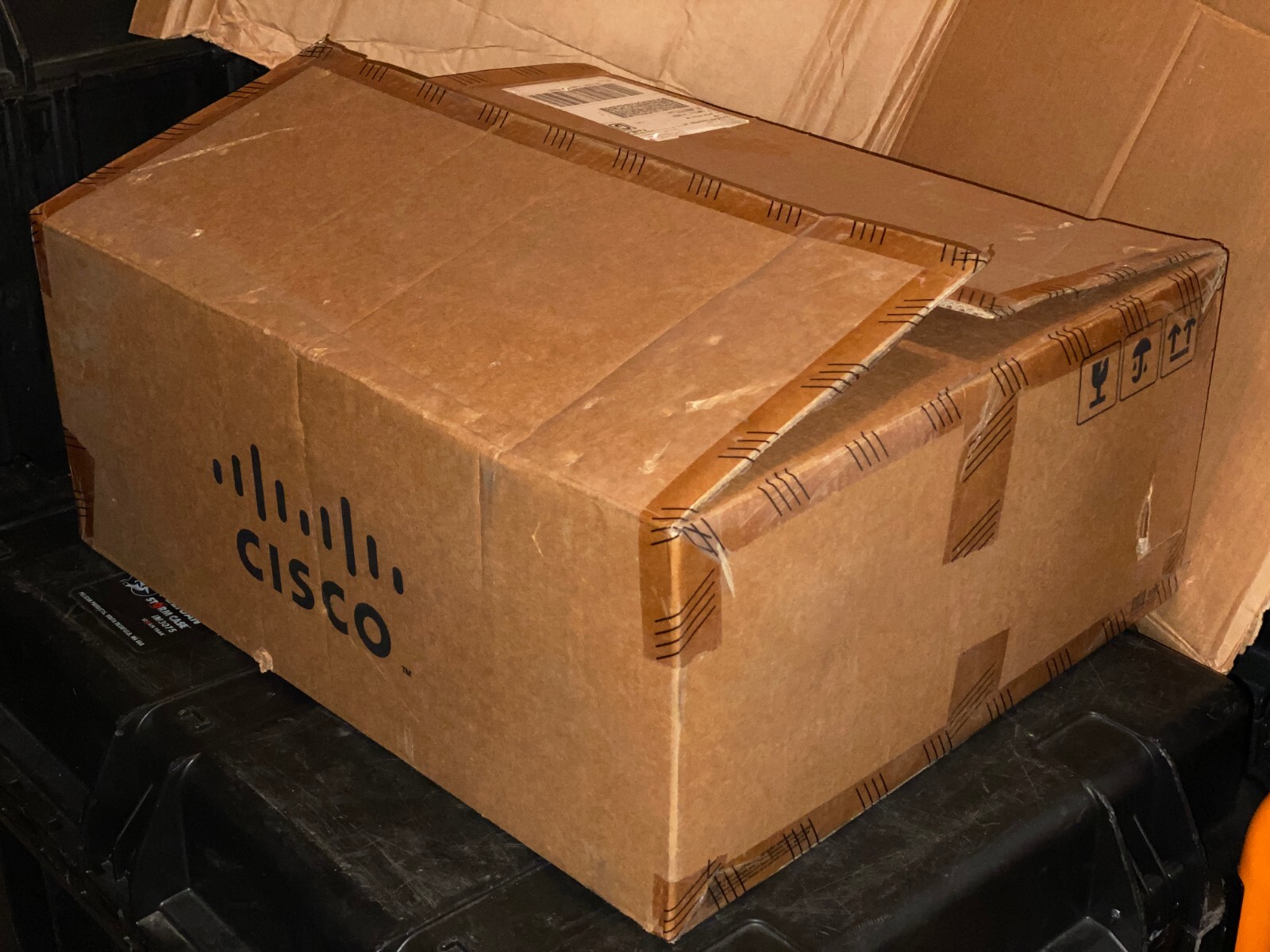 Cisco Scientific Atlanta Galaxy Modular Rack w/ 2 AC-DC Converter Power-One 24V
