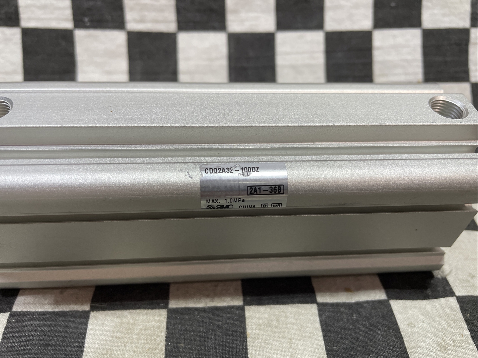 SMC CQ2-Z COMPACT CYLINDER, CDQ2A32-100DZ, CDQ2A32100DZ, SHIPSAMEDAY#103T8