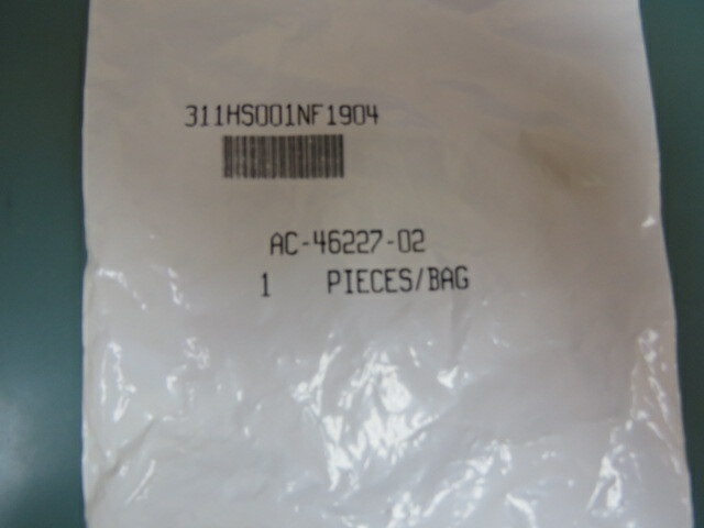GLENAIR 311HS001NF1904 Qty of 1 per Lot SHRINK BOOT ADAPTERS 180 19 SHELL SIZE