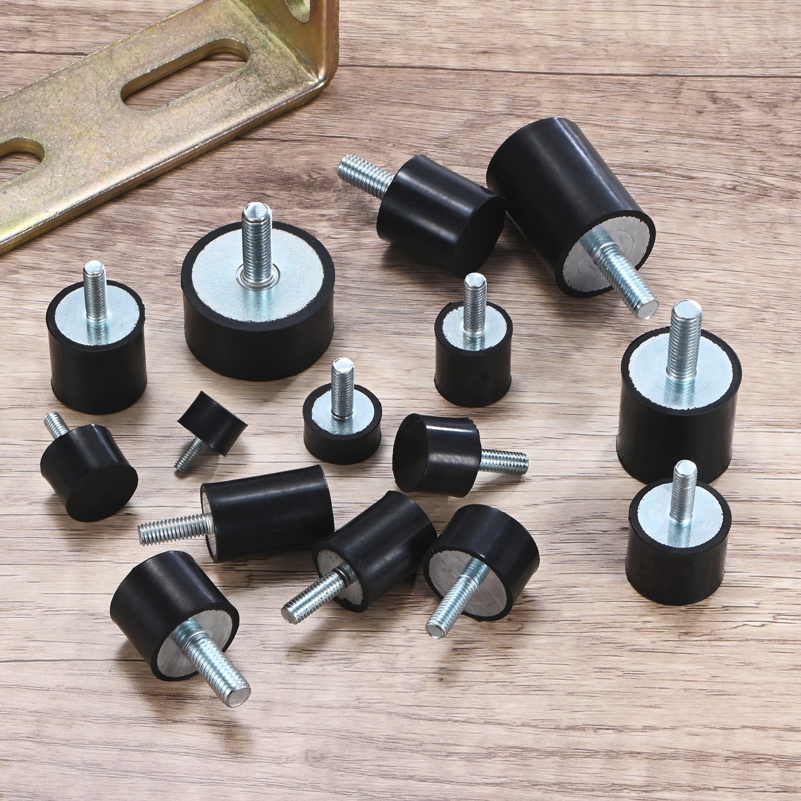 4-Pack Rubber Mounts with M6 x 18mm Studs Male D20mmxH25mm