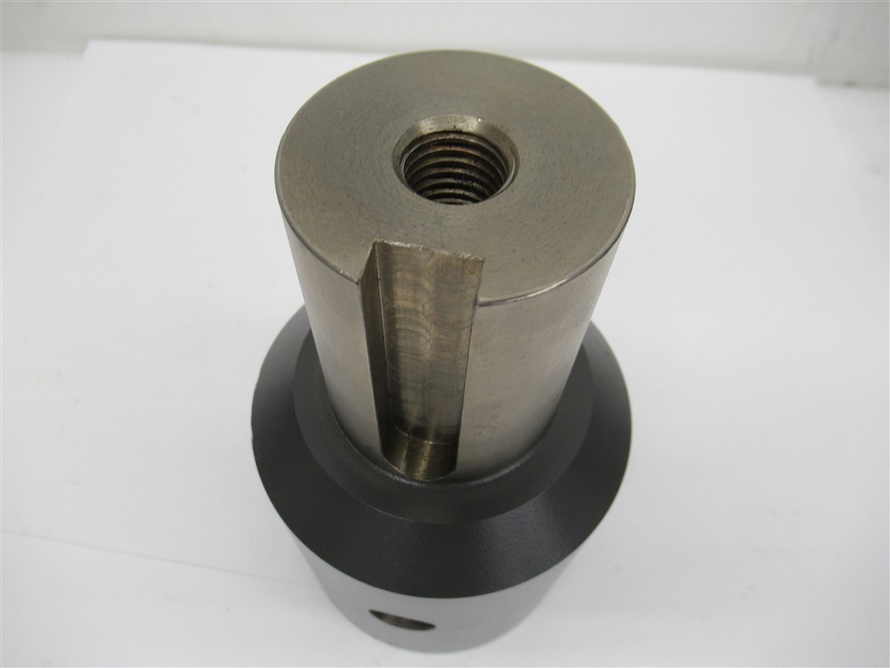 Step-Down Shaft Adapters W / Keyways , 2-1/2″ to 2-1/4″