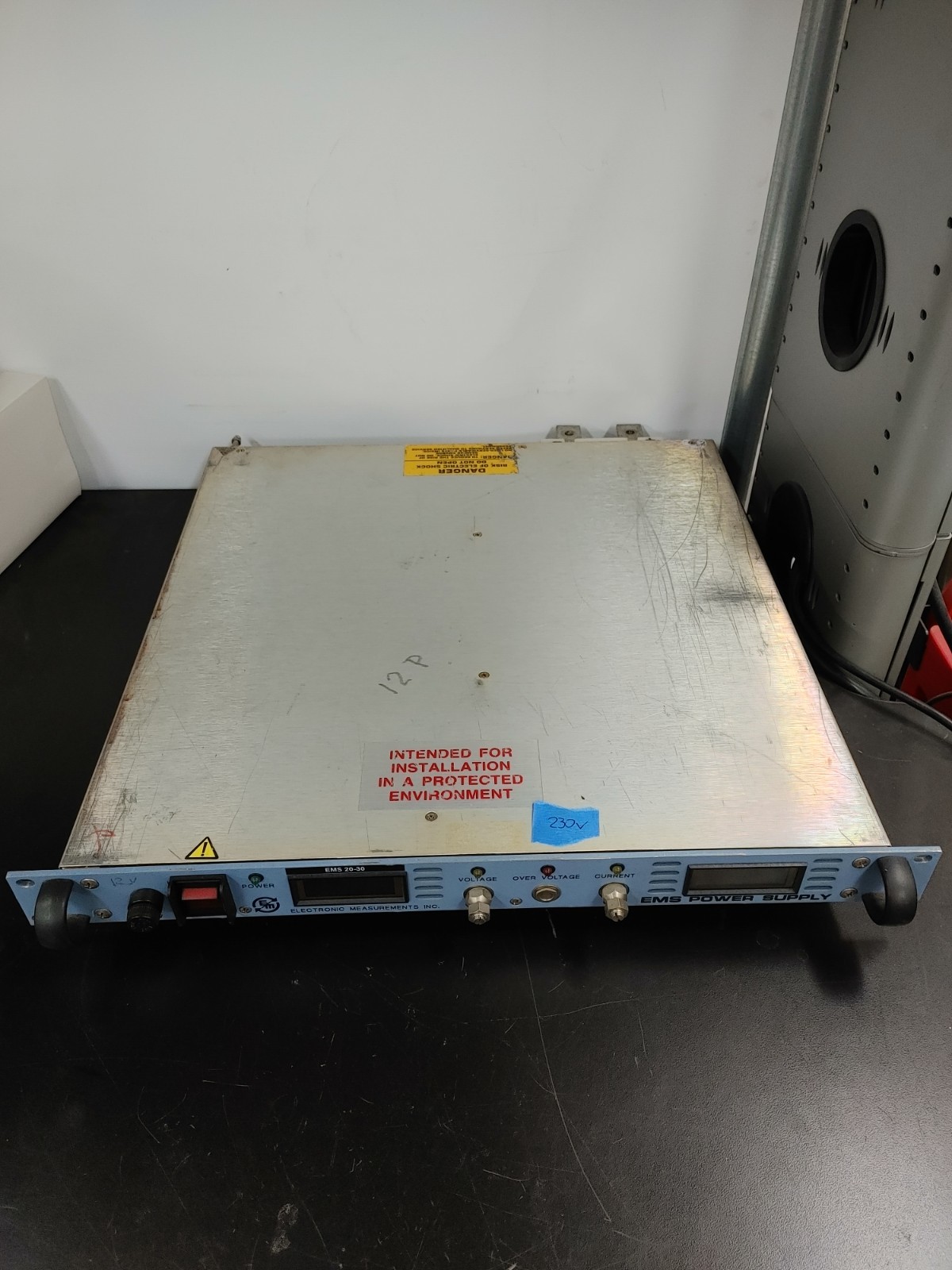 ELECTRONIC MEASUREMENTS EMS 20-30 EMS Power Supply EMS 20-30-2D-1383A
