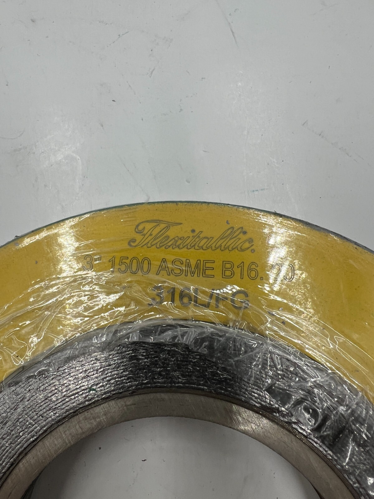QTY 4 Flexitallic Spiral Wound Gasket 3″ 1500 ASME B16.20 316L/FG Yellow
