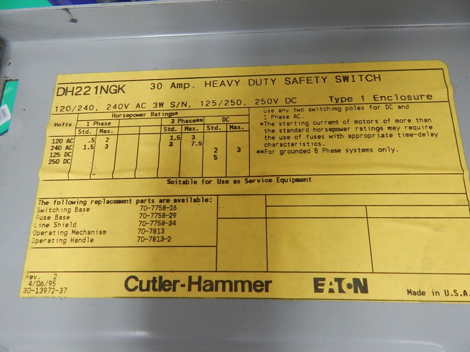 Cutler Hammer 30-11587 Safety Switch DH221NGK 30-13972-37 *FREE SHIPPING*