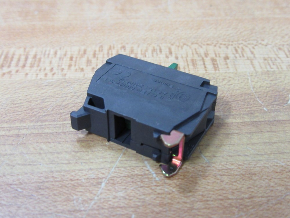 Schneider Telemecanique ZEN-L1111 Contact Block ZENL1111 (Pack of 6)