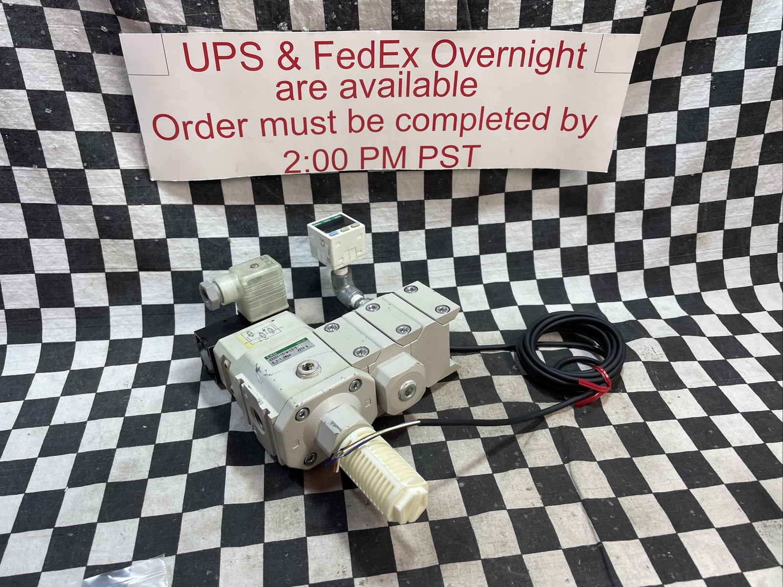 CKD V3301-10-W-LS-3, GFAG21-X0791, PPX-R10N-6M + CABLE SOLENOID, SLW-10A
