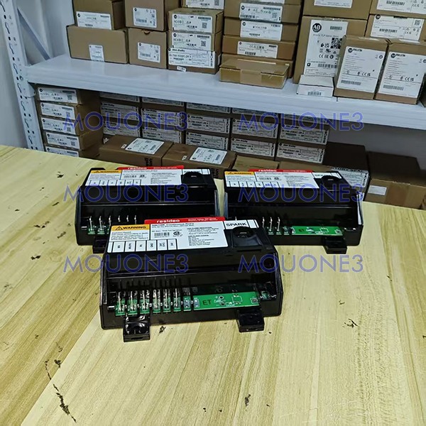 Honeywell S8610M3009 Ignition Control OEM S8610M3009