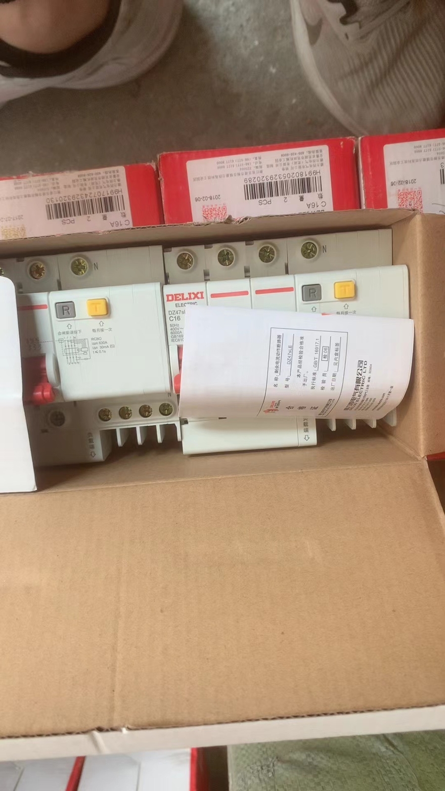 1P Delixi DZ47SLEN6C16 3p+n 16A Accept counteroffer