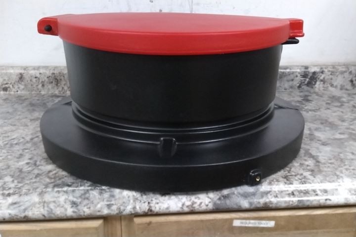 Pig DRM965-RD 55 Gal Drum Cap 24-1/2 In Outside Dia Drum Lid