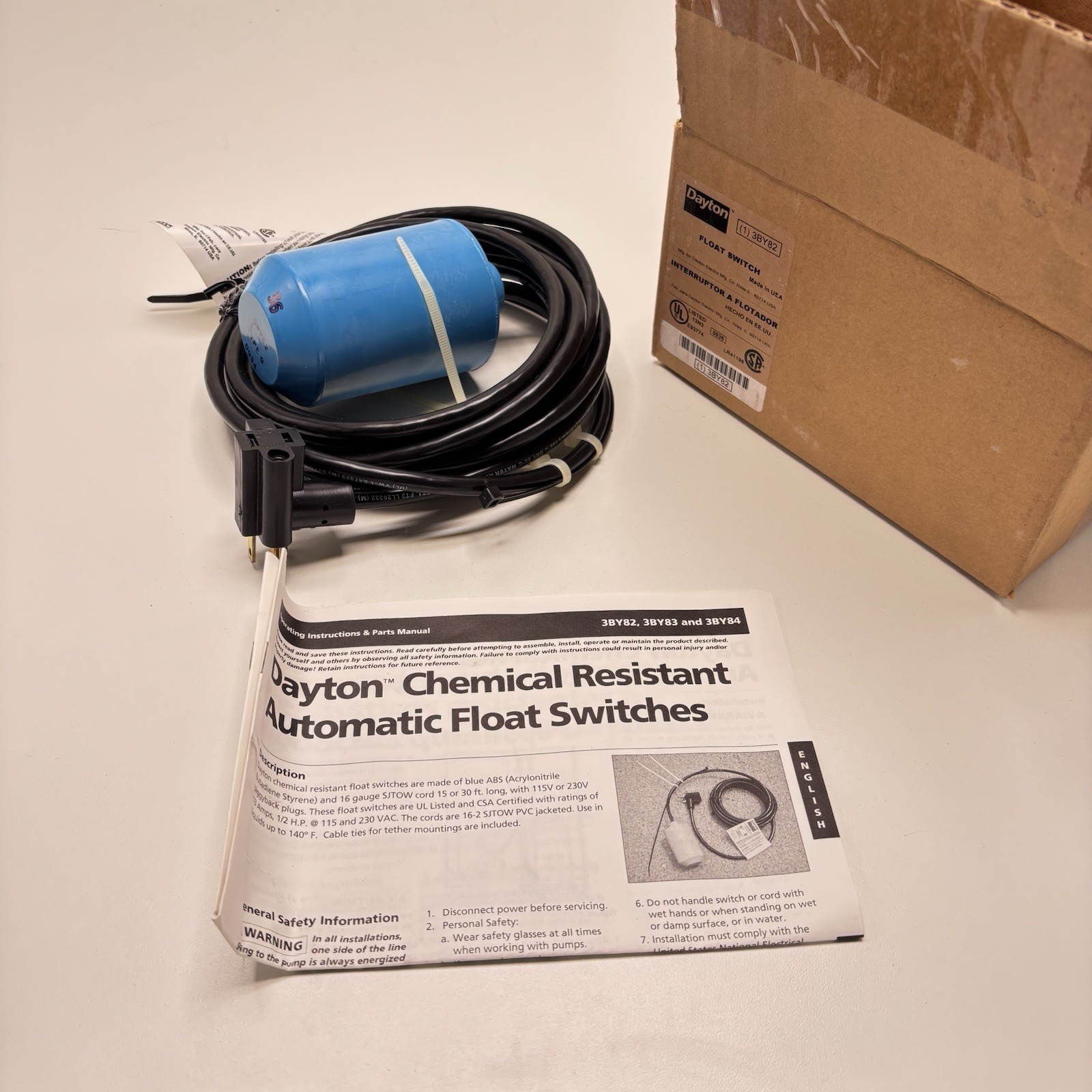Dayton 3BY82 Float Switch New In Box