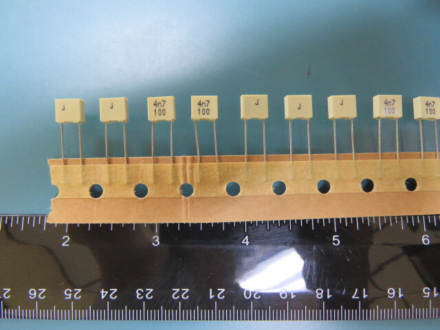 ARCOTRONICS R82EC1470DQ50J Qty of 200 per Lot 4700 pF Film Capacitor 63V 100V P