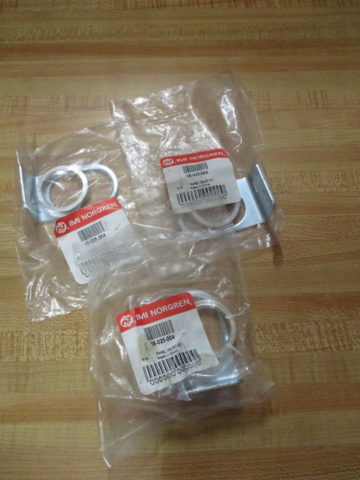 IMI 18-025-004 Norgren Panel Mount Kit 18025004 (Pack of 3)