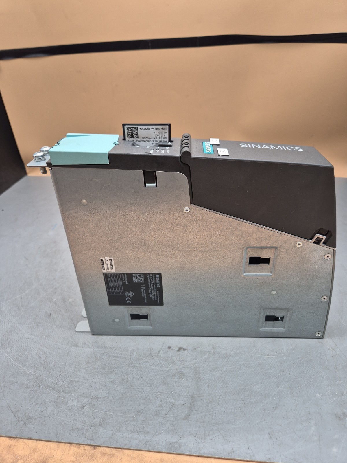 SIEMENS 6SL3040-0MA00-0AA1 + 6SL3055-0AA00-2TA0 + 6SL3054-0CF00-1AA0 VERSION:F