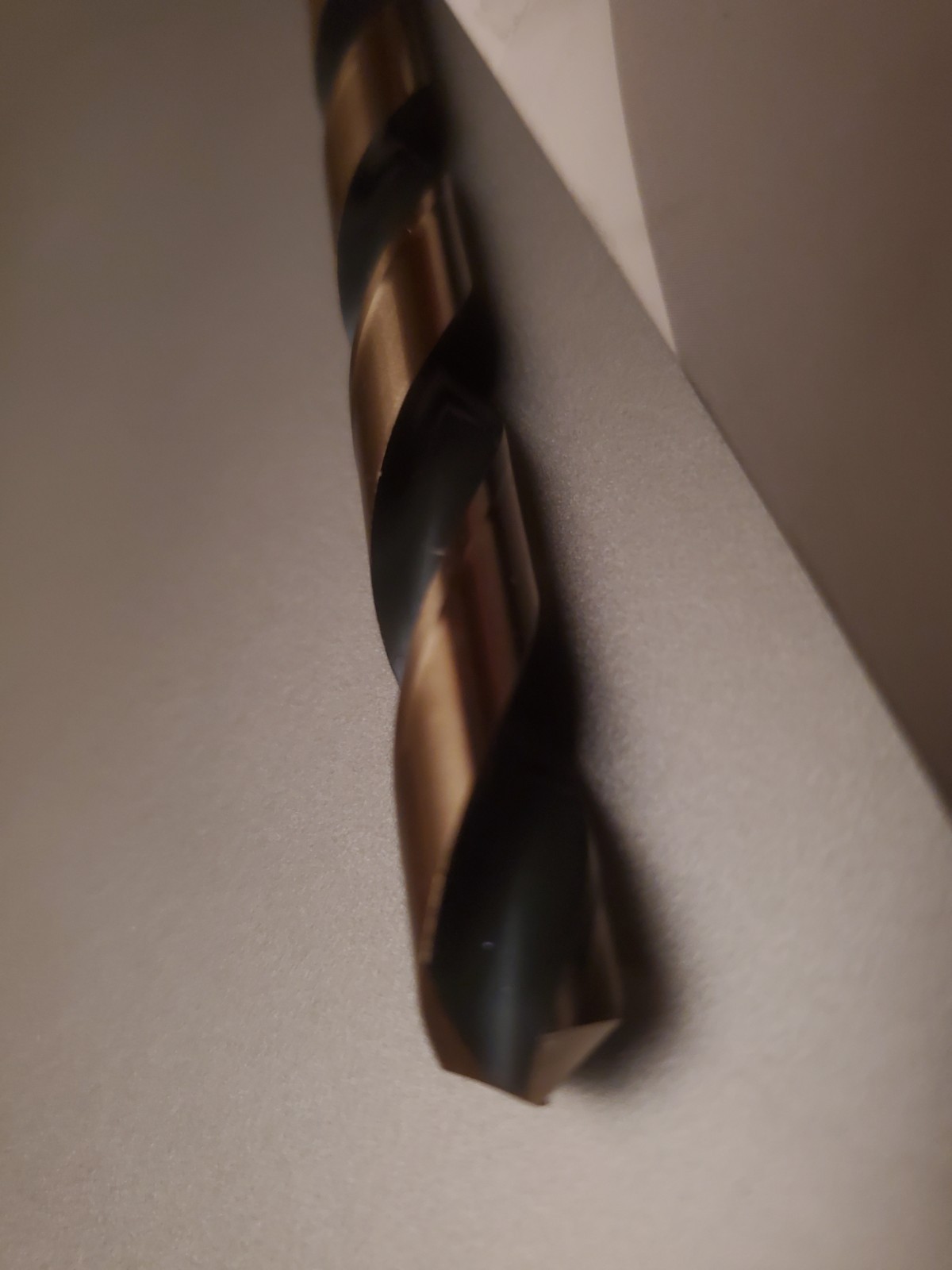 U x 5″ OAL 135° Split Black/Gold High Speed Steel Straight Jobber Drill QTY 6