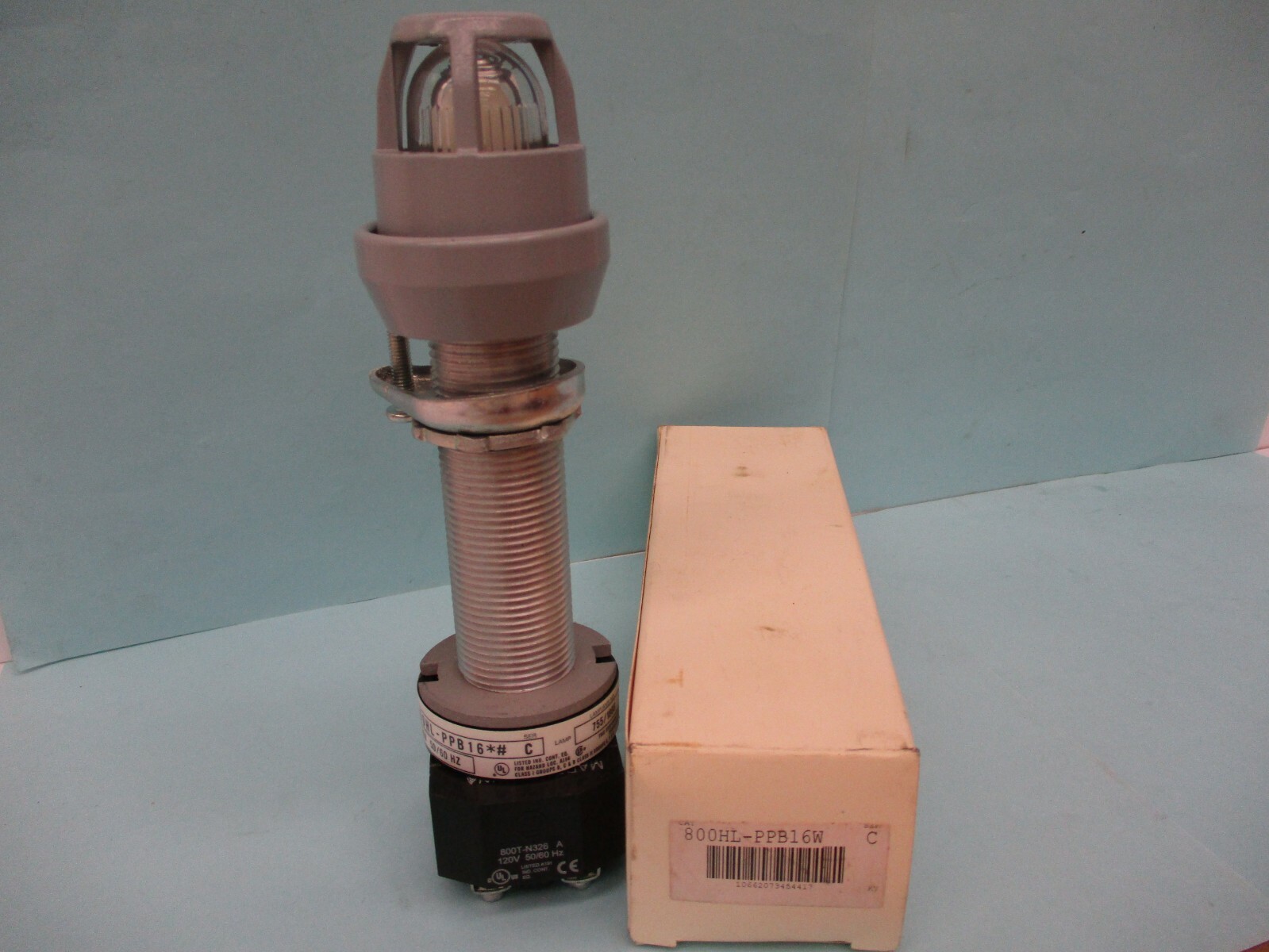 New other Allen-Bradley Push Button 800HL-PPB16 800T-XA Series D A2903DH