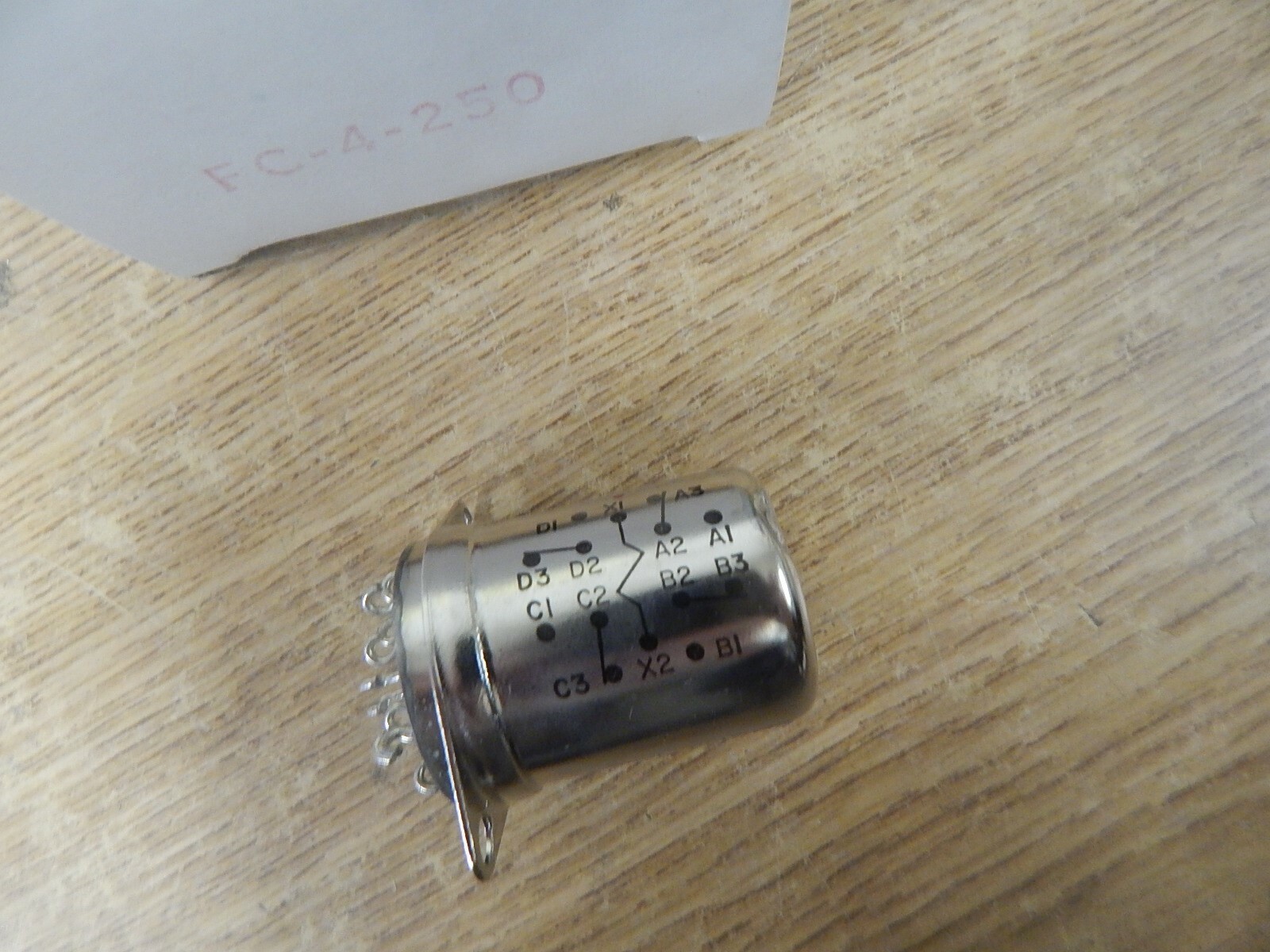 NEW Struthers-Dunn FC-4-250 Relay 26.5V DC 250Ohms 2A M575717-001 FREE SHIPPING*